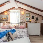 公寓 In Der Emily Mit Herrlichem Meerblick By Interhome Opric