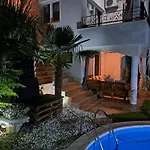 In Der Emily Mit Herrlichem Meerblick By Interhome *