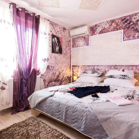 Appartamento In Der Emily Mit Herrlichem Meerblick By Interhome