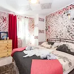 Апартаменты In Der Emily Mit Herrlichem Meerblick By Interhome