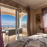Апартаменты In Der Emily Mit Herrlichem Meerblick By Interhome Opric