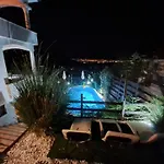 In Der Emily Mit Herrlichem Meerblick By Interhome *