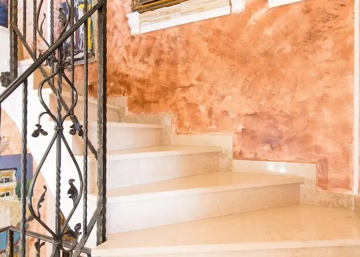 Apartment In Der Emily Mit Herrlichem Meerblick By Interhome Opric